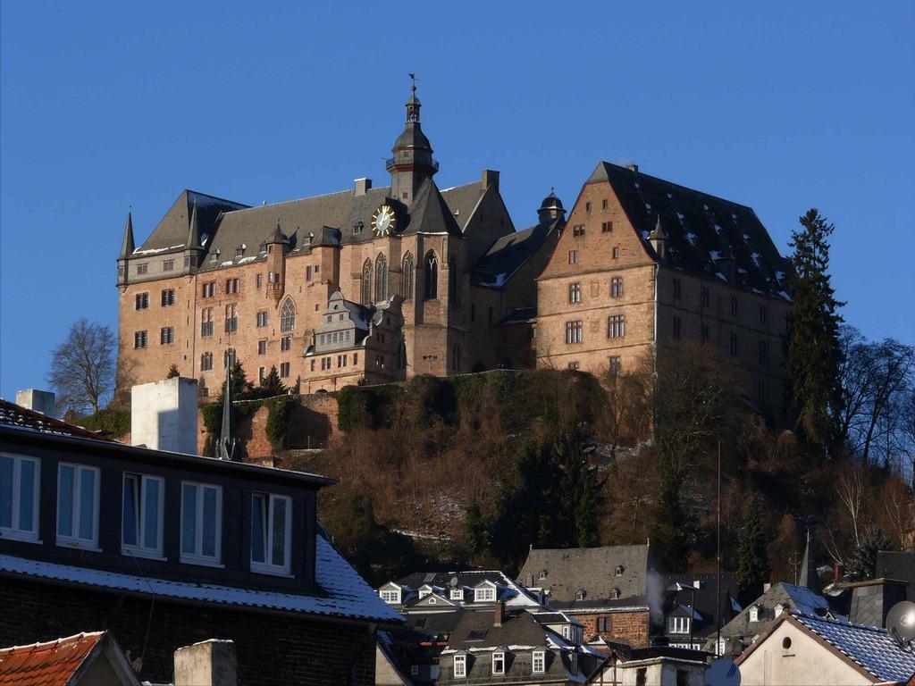 zu Jeddelohs Lodge Hotel Gladenbach Buitenkant foto