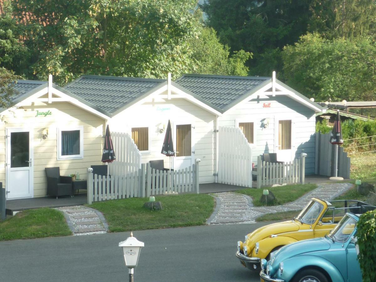 zu Jeddelohs Lodge Hotel Gladenbach Buitenkant foto